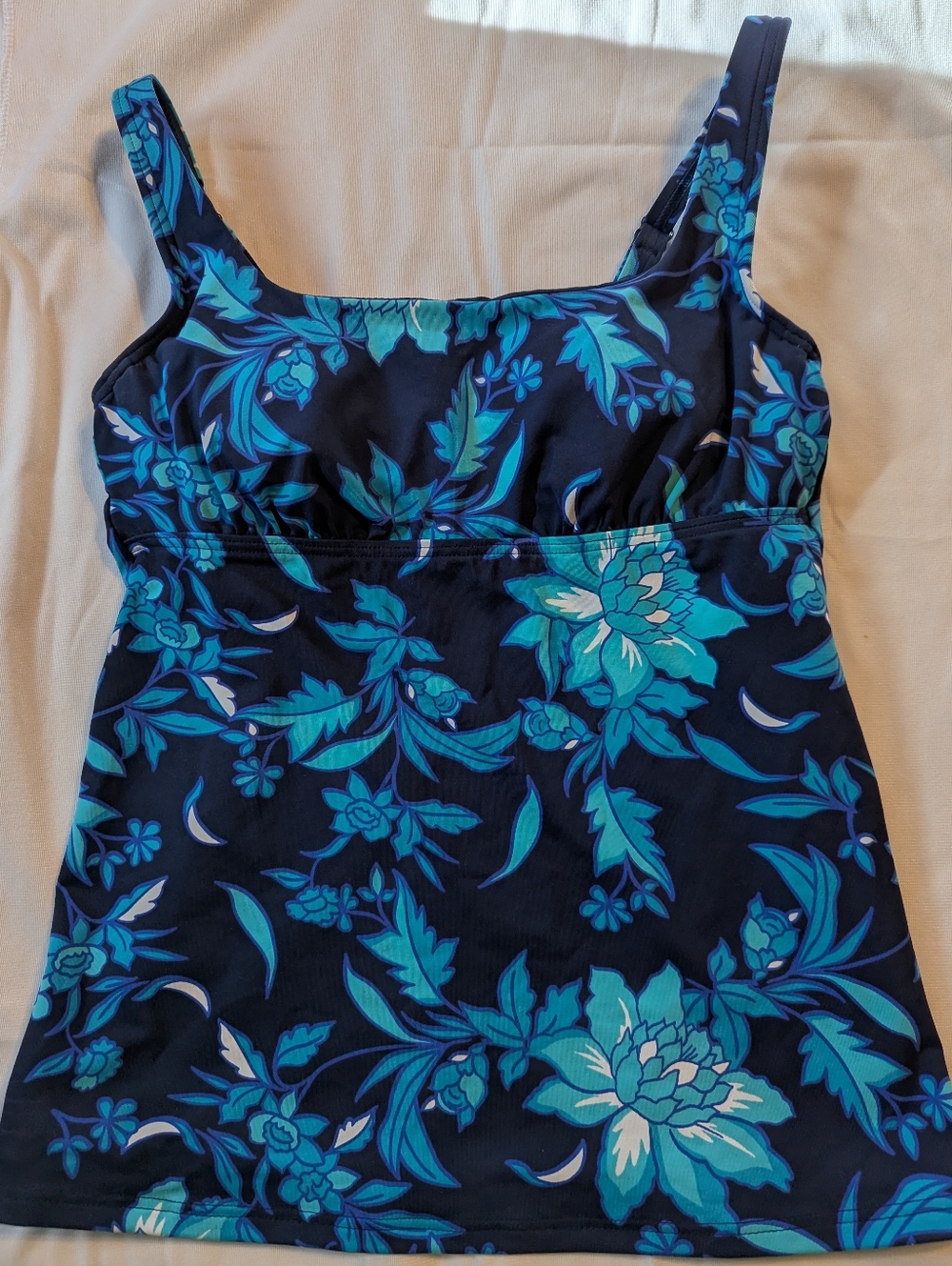 Lands End Sea Floral Tankini Bathing Suit Top Size 2
